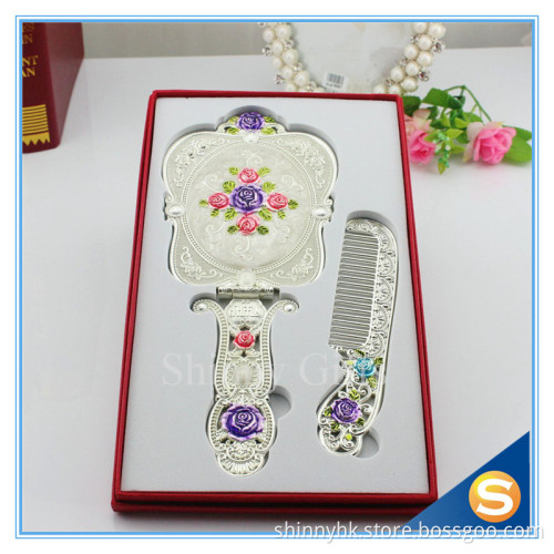 Rose Design Metal Materials Vanity Girl Hollywood Cosmetic Makeup Table Mirror With Handle Wedding Gifts